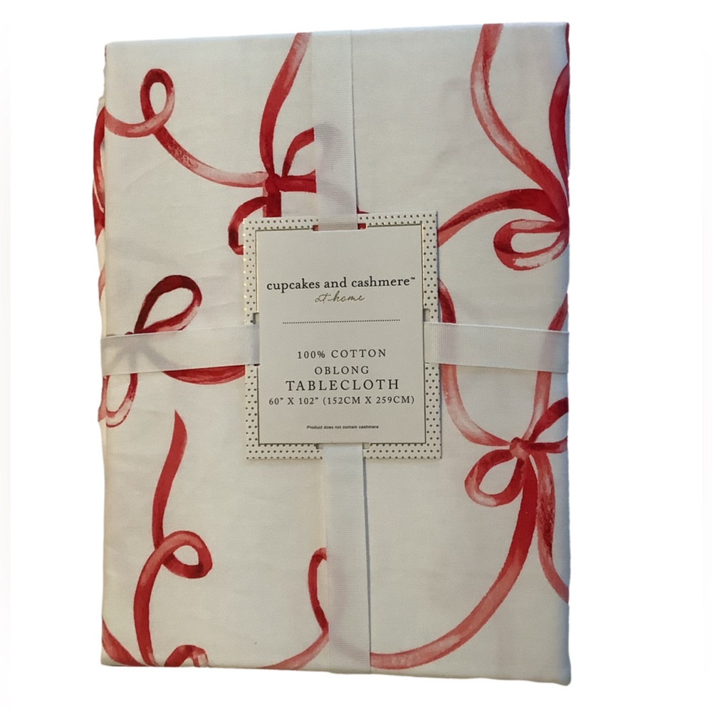 Cupcakes And Cashmere Holiday Ribbons Tablecloth New